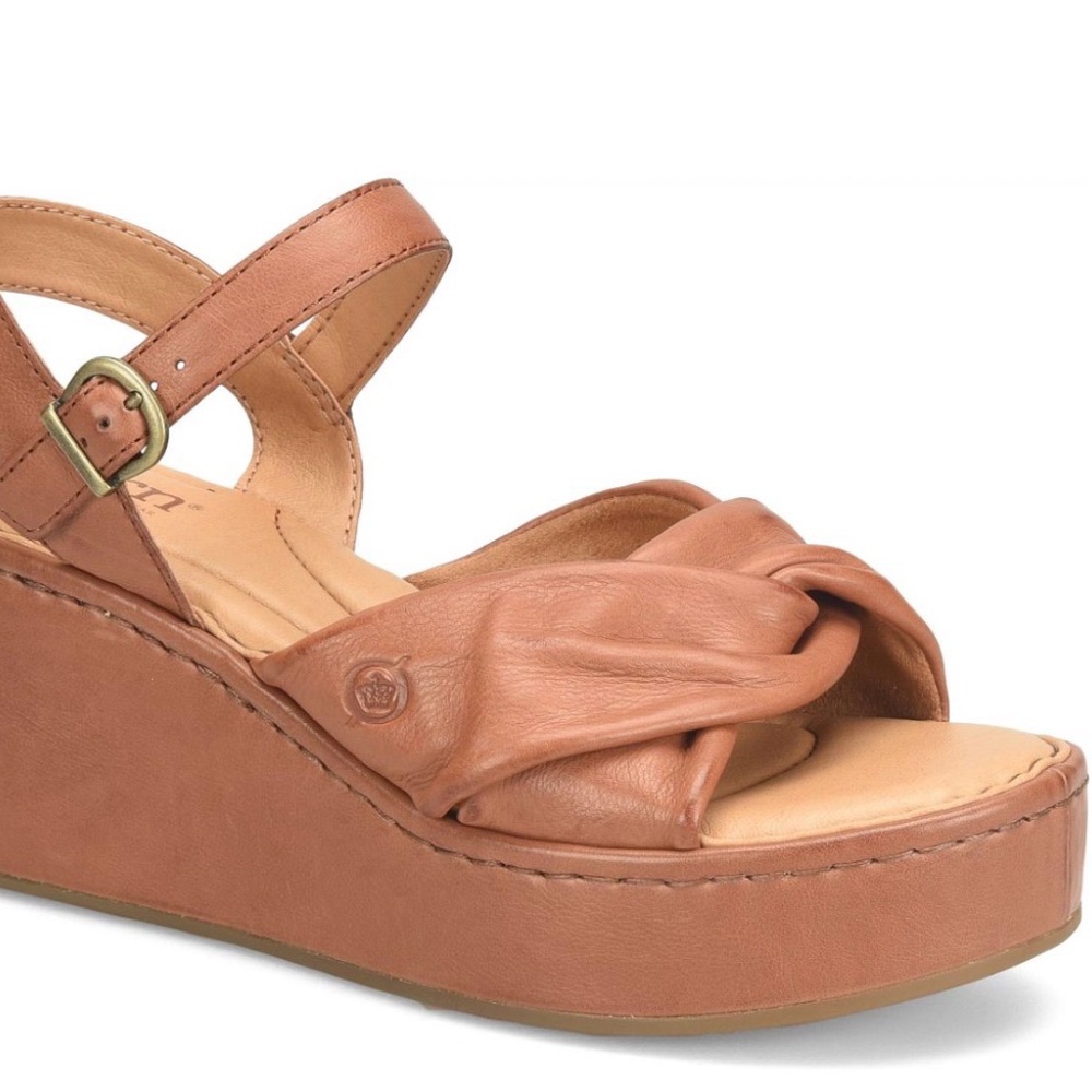 Born Women's Marchelle Sandal Luggage Brown Full Grain BR0056006 size 9